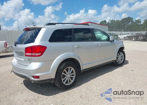 2014 Dodge Journey Sxt z USA, uszkodzony, nr VIN 3C4PDCBG5ET144149